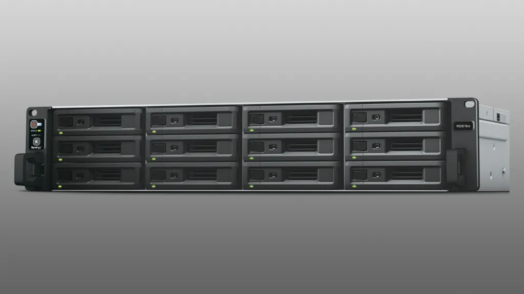 Synology RS3618XS (Sin Discos)